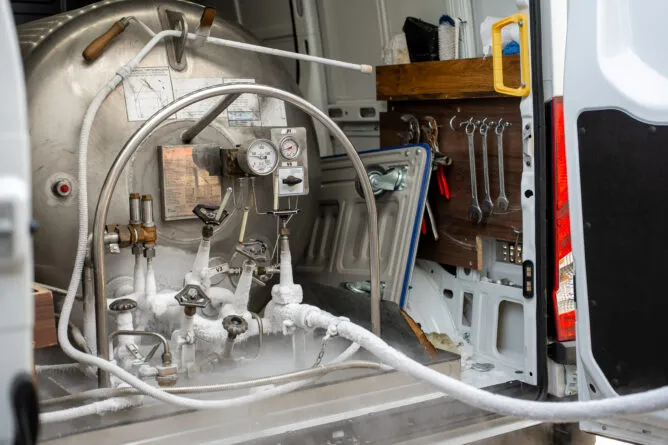 Servis a opravy zařízení  - APT