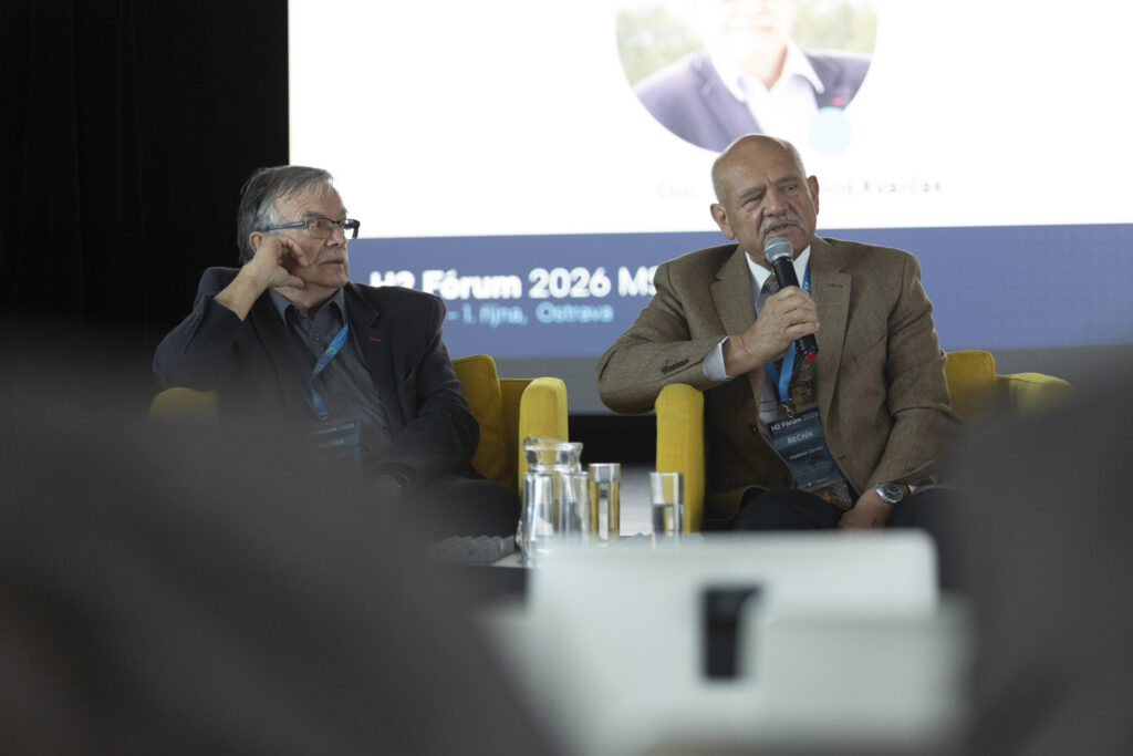 Vladimír Dynda (APT) v panelové diskuzi na H2 fóru v Ostravě: Bezpečnost vodíkových systémů není stav, ale proces - APT